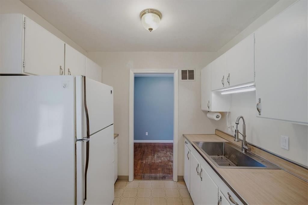 504 W 91st Street — photo 12