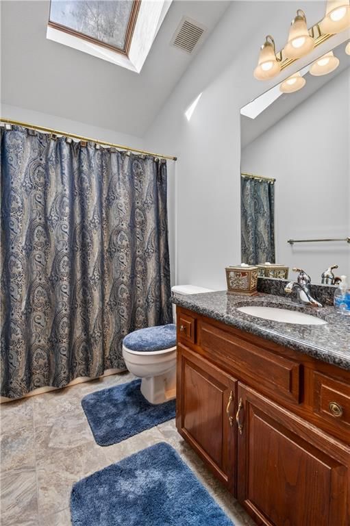 1504 Hillcrest Court — photo 15