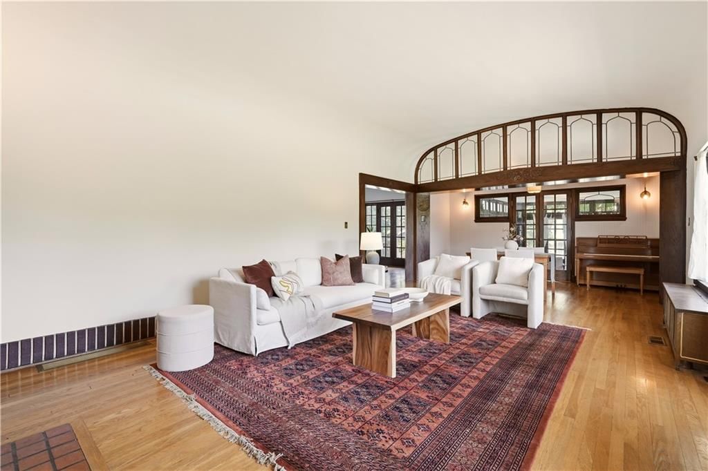2204 Washington Boulevard — photo 15