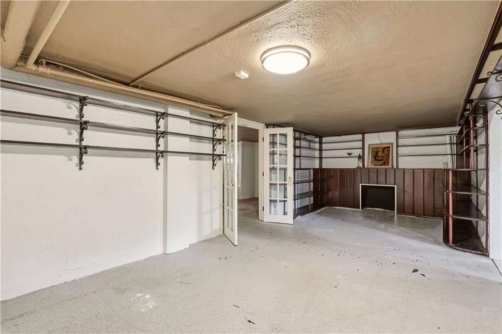 2204 Washington Boulevard — photo 51