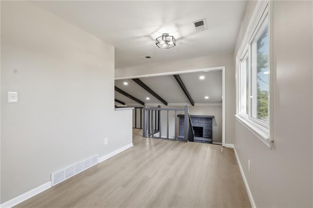 910 Olive Street — photo 6
