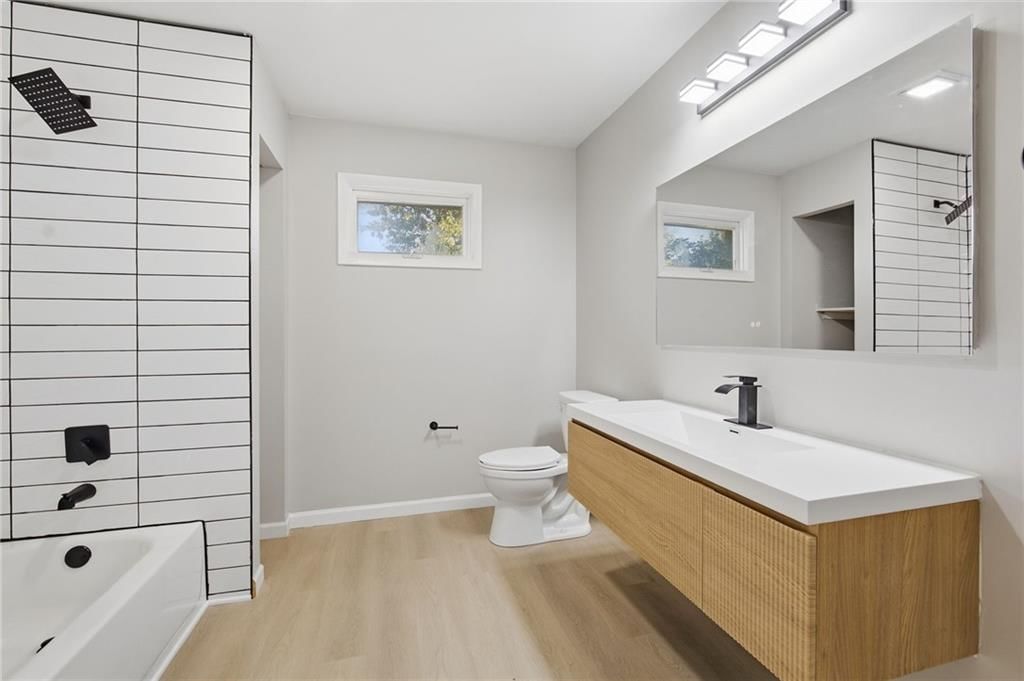910 Olive Street — photo 17