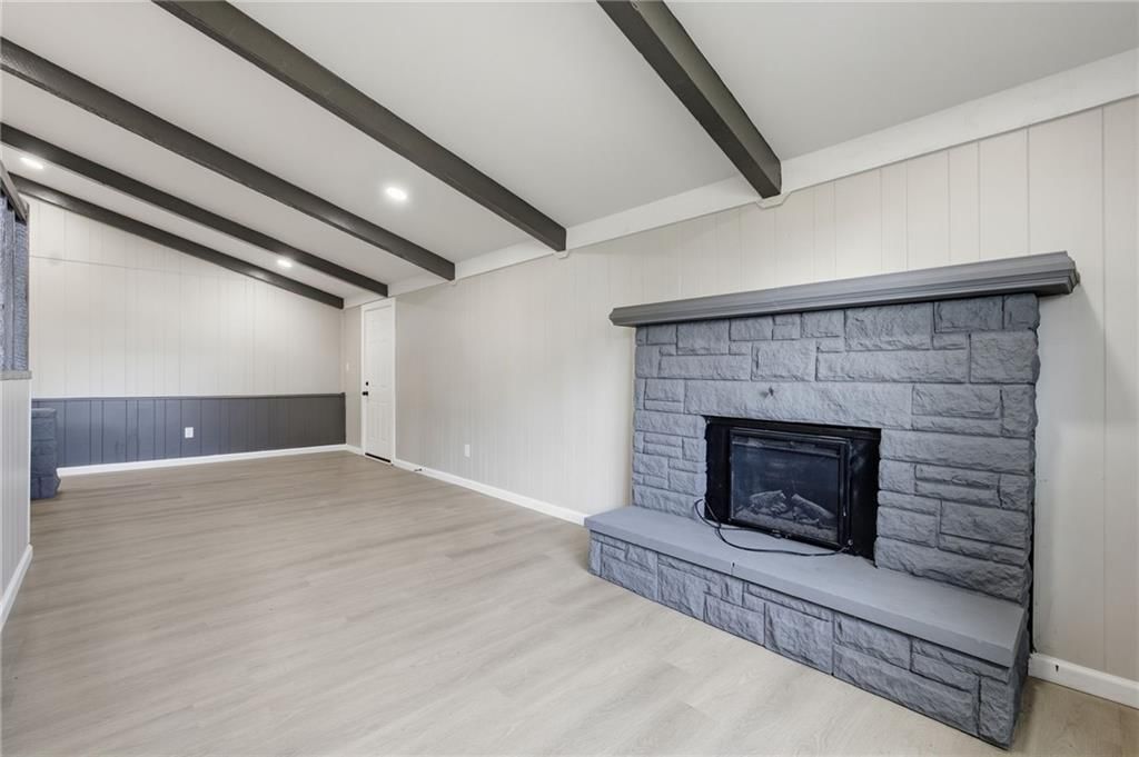 910 Olive Street — photo 18