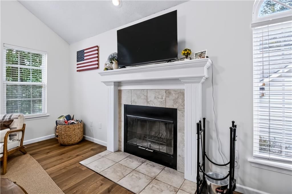 1324 Fawn Lane — photo 8