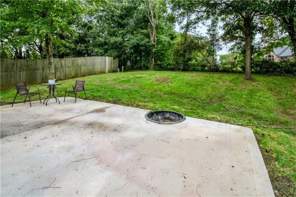 1324 Fawn Lane — photo 31