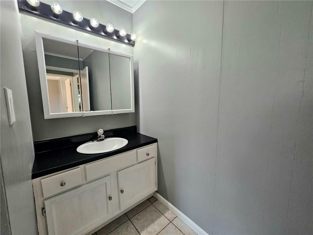 112 W Walnut Street — photo 10