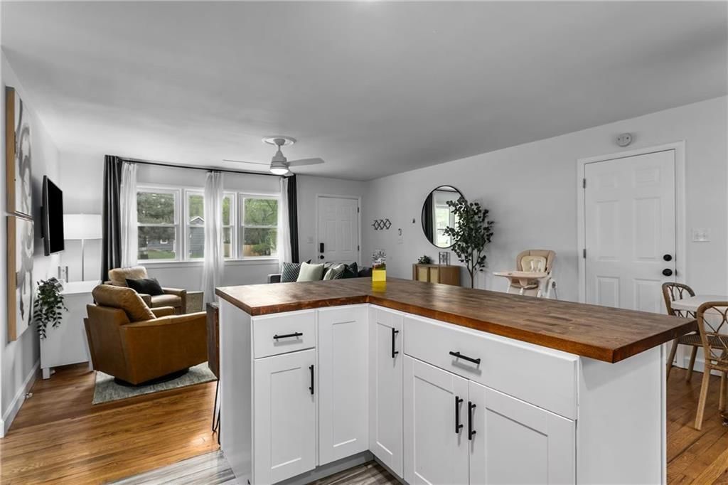 10906 W 56th Terrace — photo 7