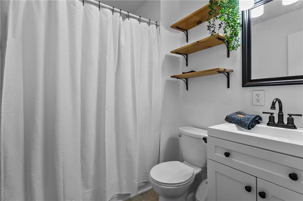 10906 W 56th Terrace — photo 11