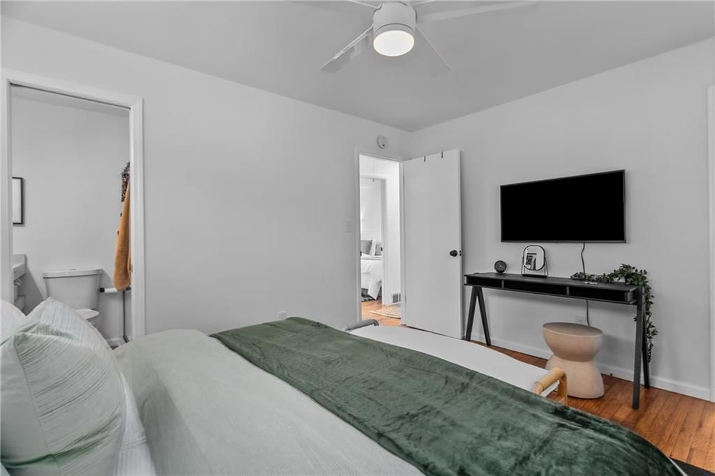 10906 W 56th Terrace — photo 13