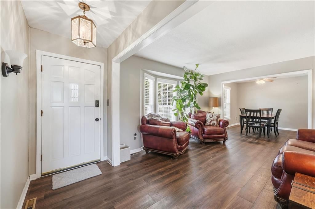 3713 Stanton Street — photo 6
