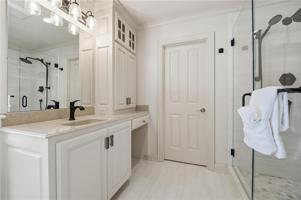 17805 Bond Avenue — photo 31