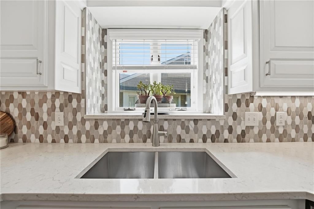12710 Baltimore Court — photo 20