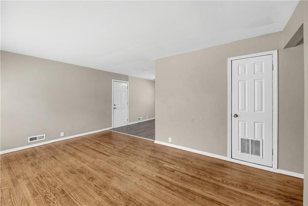 7310 Ruskin Way — photo 6
