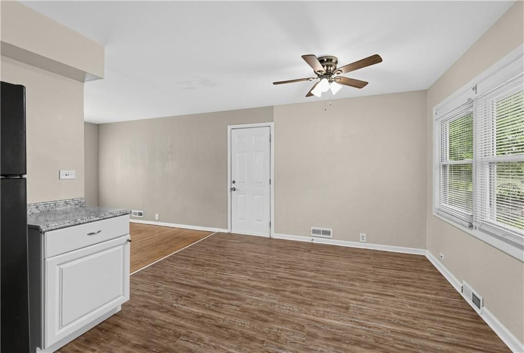 7310 Ruskin Way — photo 8