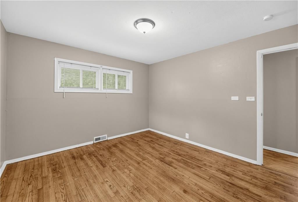 7310 Ruskin Way — photo 13