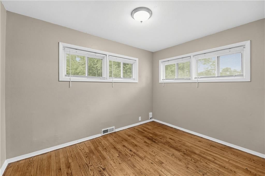 7310 Ruskin Way — photo 18
