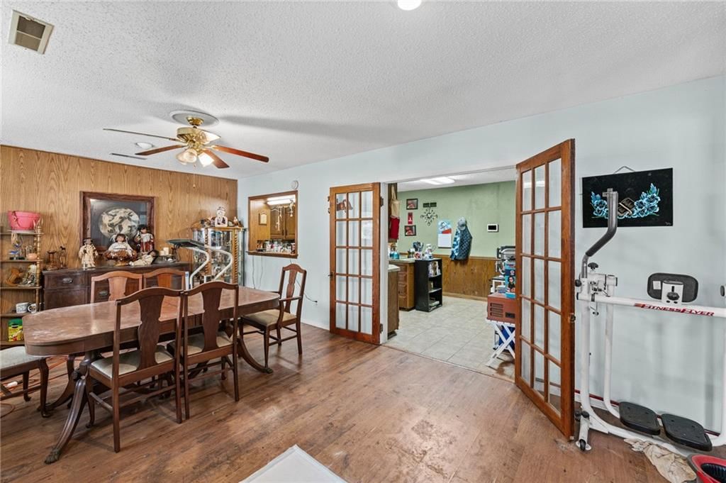 1109 N Kentucky Street — photo 15