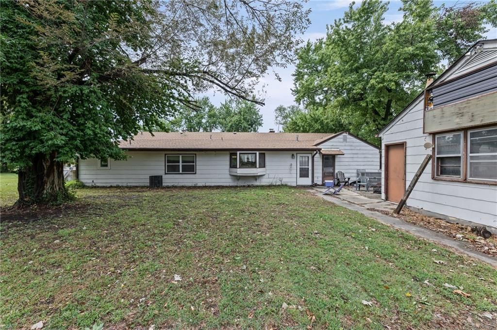 1109 N Kentucky Street — photo 47