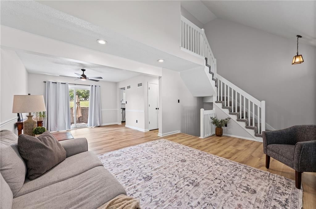 10780 Oakmont Street — photo 20