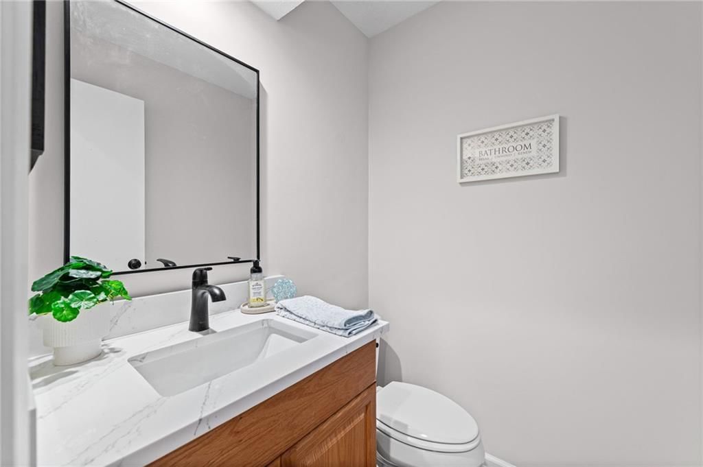 10780 Oakmont Street — photo 24