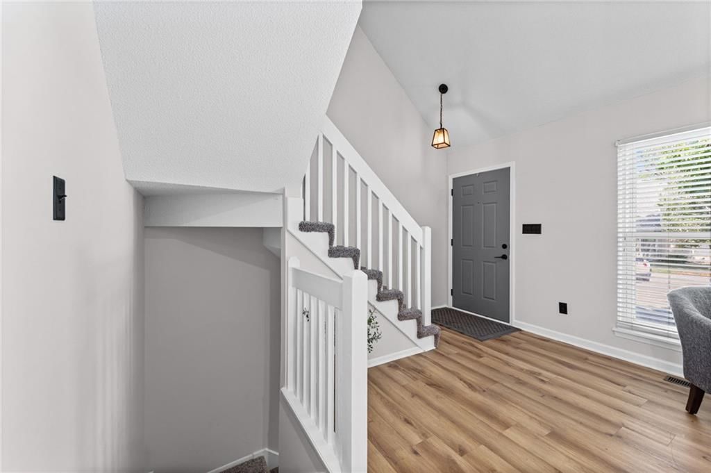 10780 Oakmont Street — photo 25