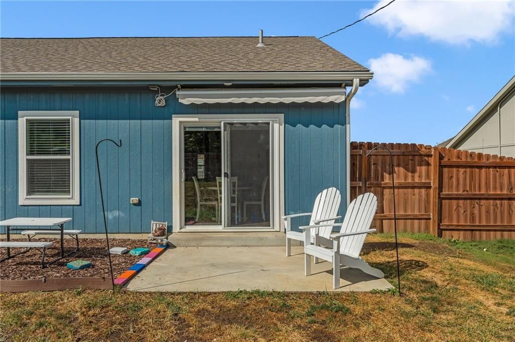 216 Meadowbrook Lane — photo 35