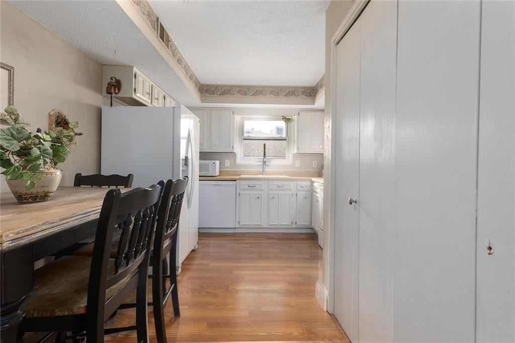1476 NW 64th Terrace — photo 6