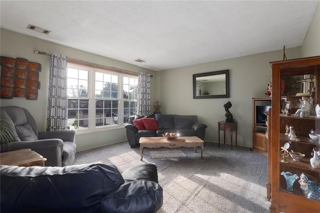 1476 NW 64th Terrace — photo 7