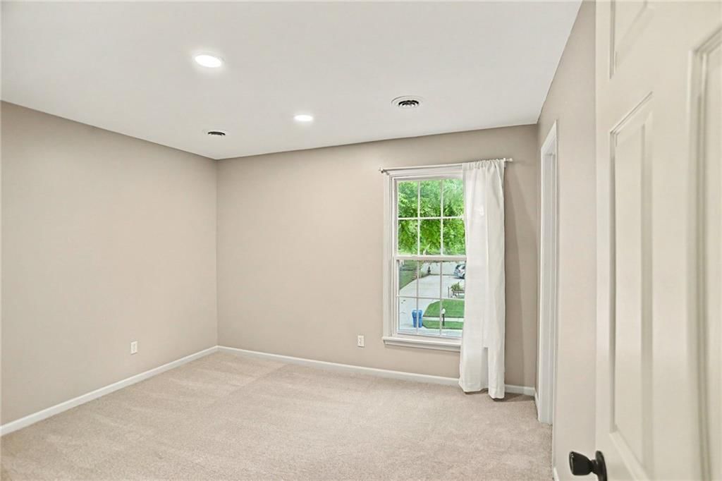 1005 Blueberry Lane — photo 23