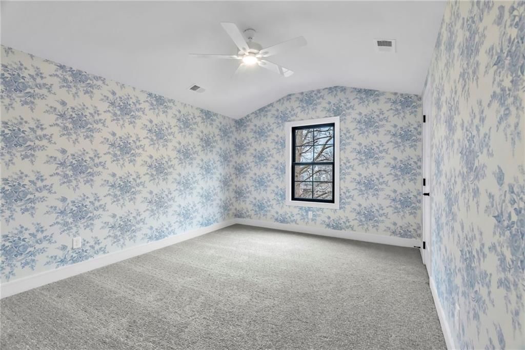 3119 W 72nd Terrace — photo 33