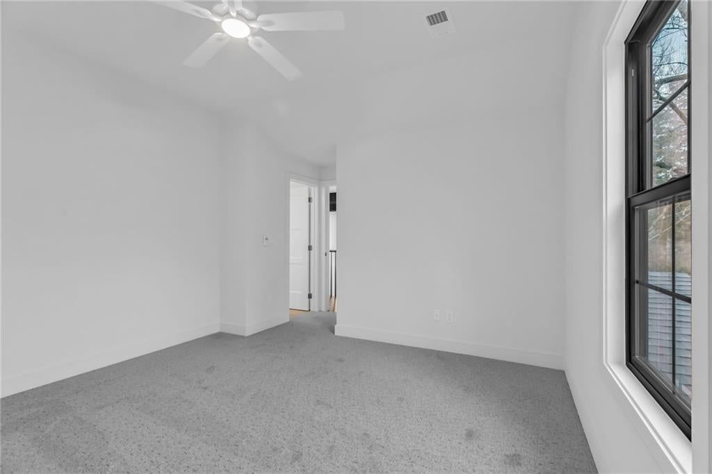 3119 W 72nd Terrace — photo 35