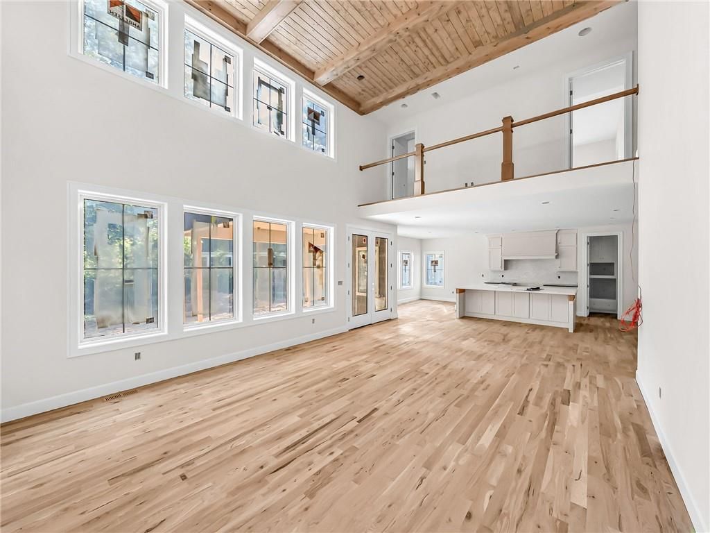 3119 W 72nd Terrace, Prairie Village, KS: listing photo 3