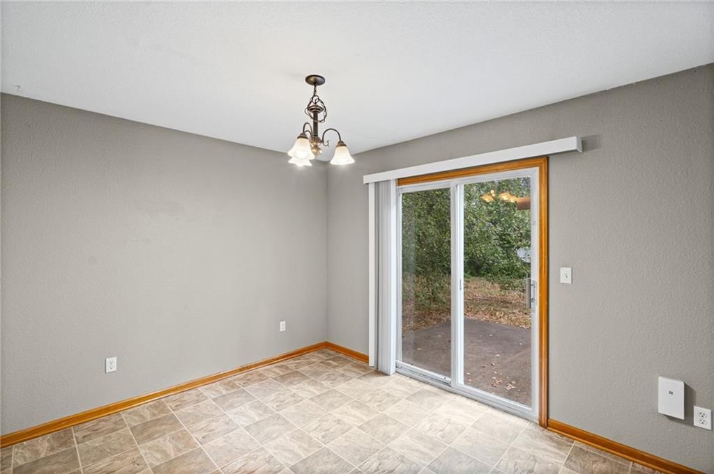 1626 NW Garrett Drive — photo 10