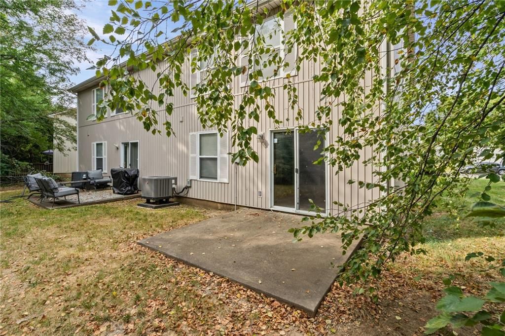 1626 NW Garrett Drive — photo 32