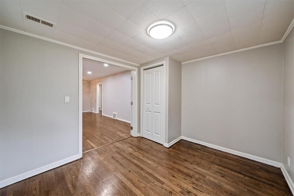 9800 Plymouth Lane — photo 7