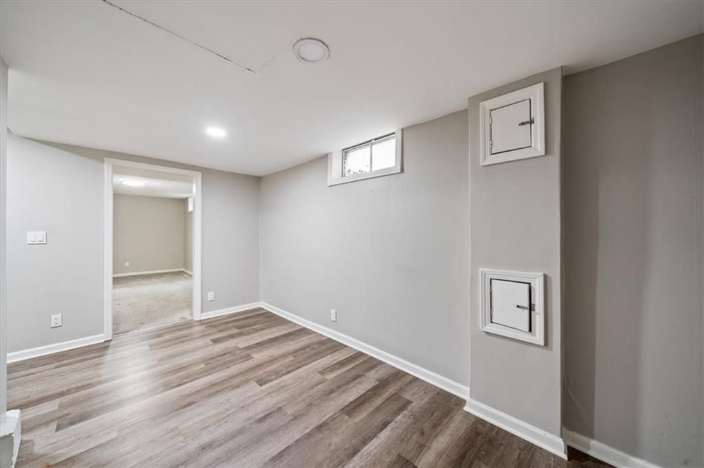 9800 Plymouth Lane — photo 14