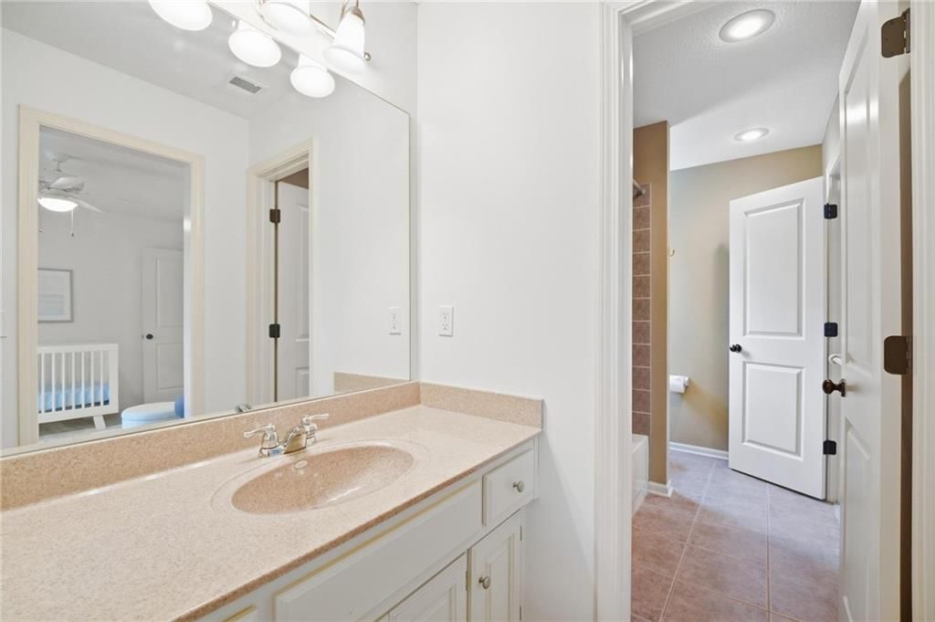 4922 W 155th Terrace — photo 64