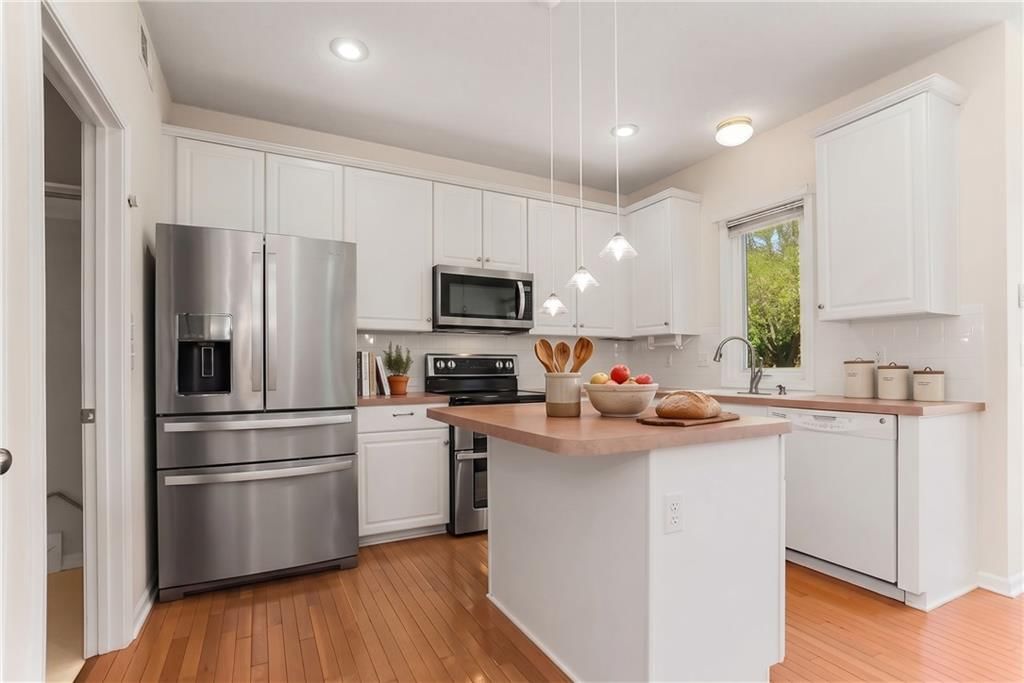 15118 W 157th Terrace — photo 9