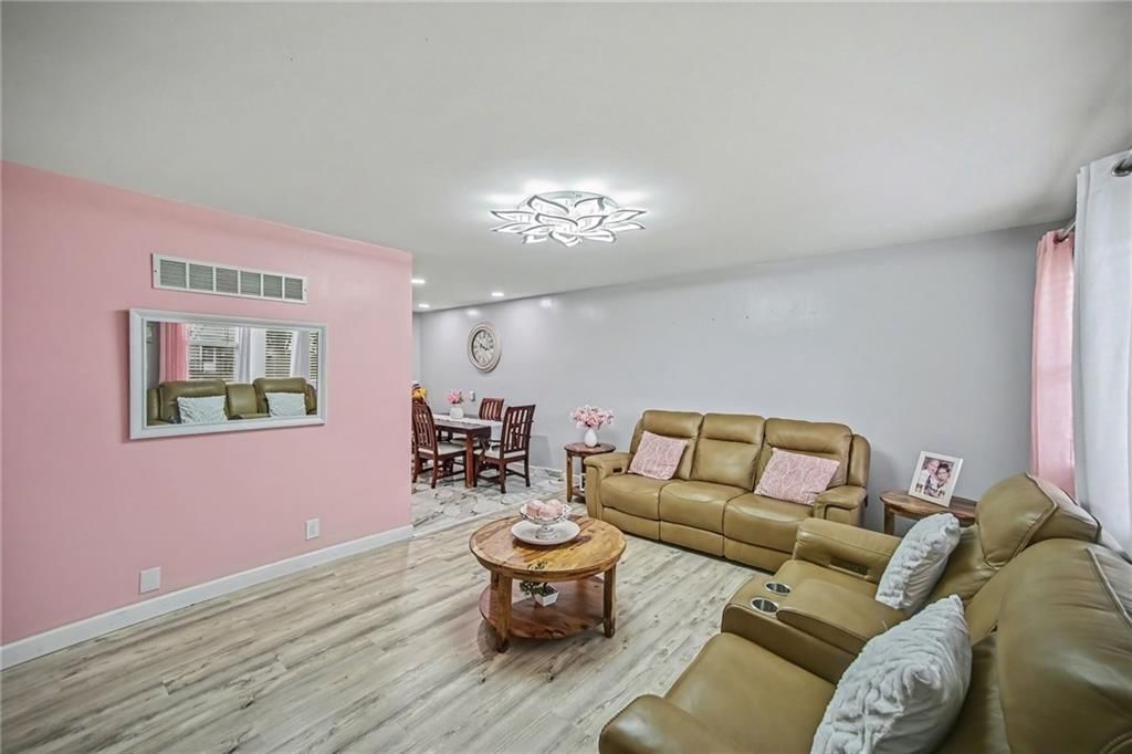 5024 N CHELSEA Avenue — photo 6