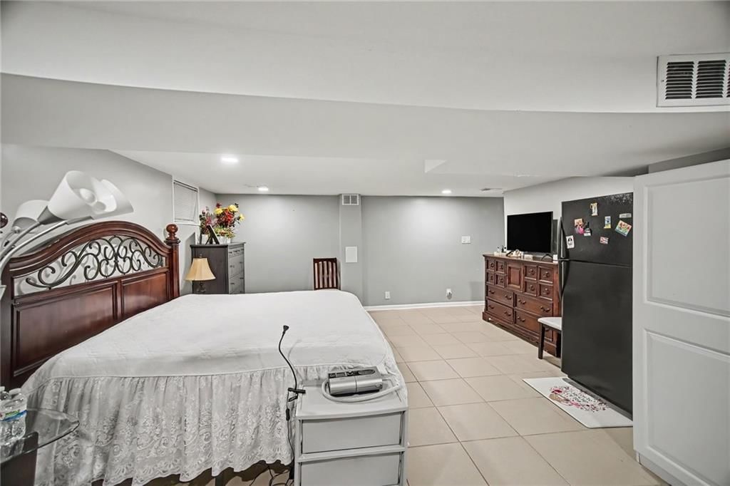 5024 N CHELSEA Avenue — photo 15