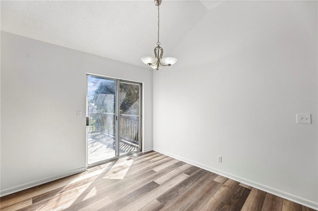 8007 W 148th Terrace — photo 7