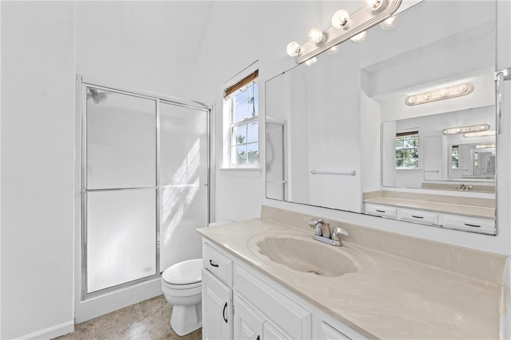 8007 W 148th Terrace — photo 25