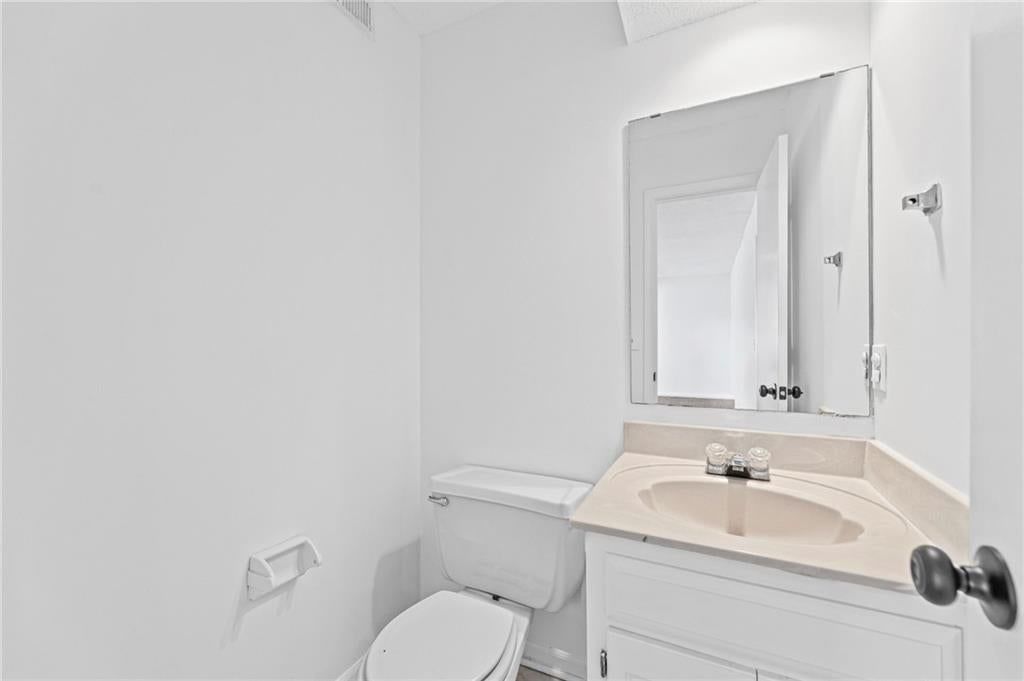 8007 W 148th Terrace — photo 34