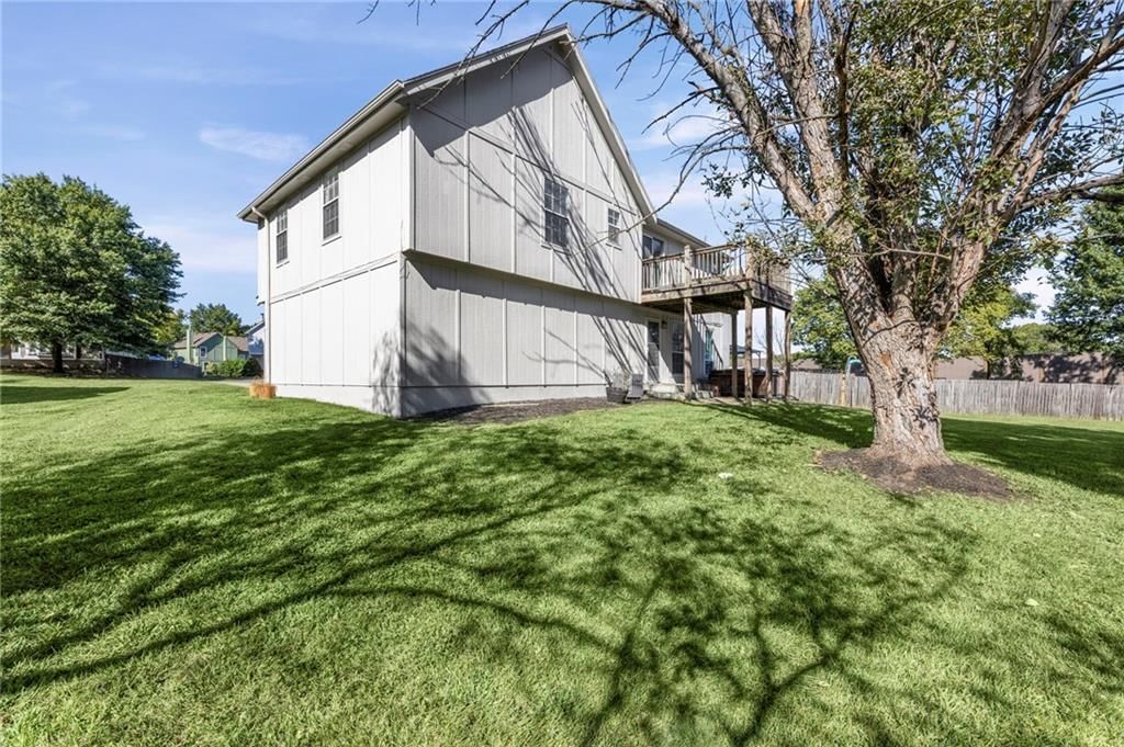 8007 W 148th Terrace — photo 39