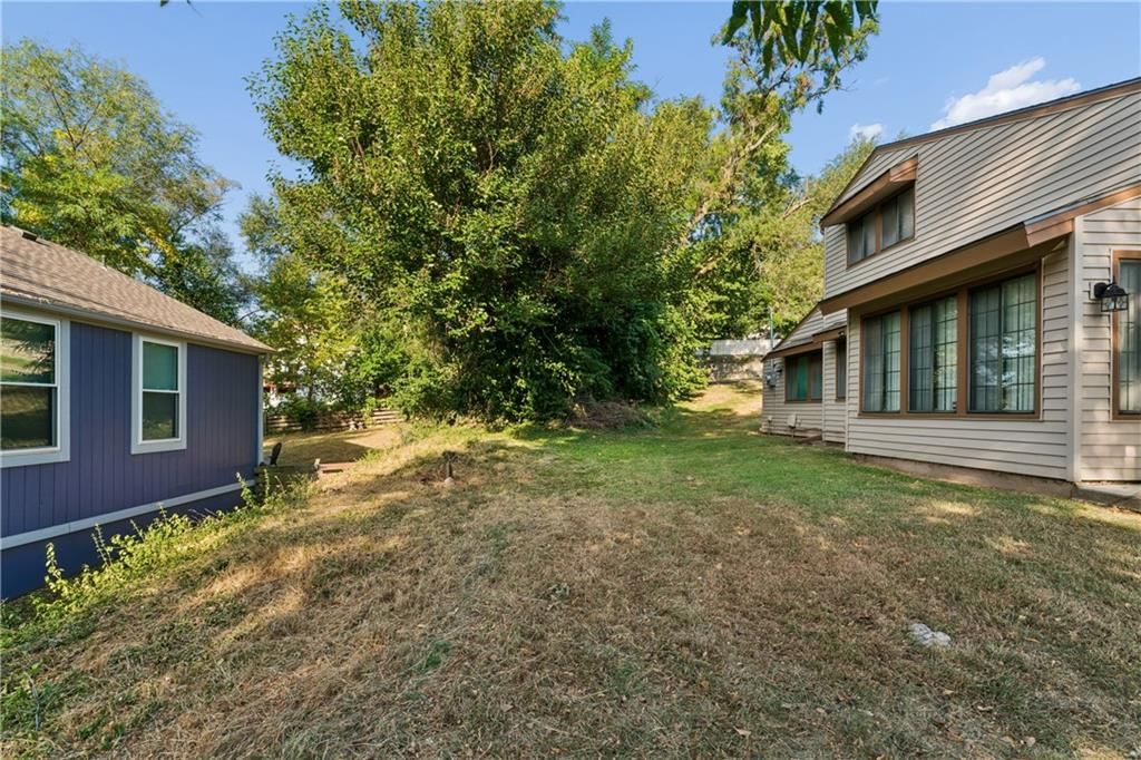 2114 Belleview Avenue — photo 13