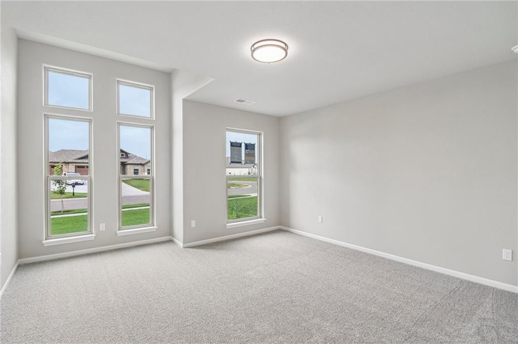 8523 Pickering Street — photo 24