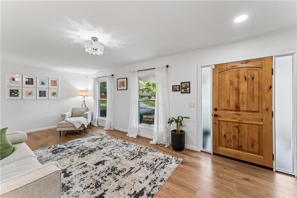 6100 W 88th Street — photo 5
