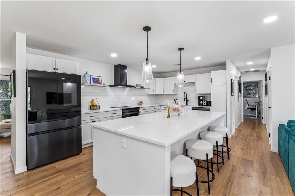 6100 W 88th Street — photo 11