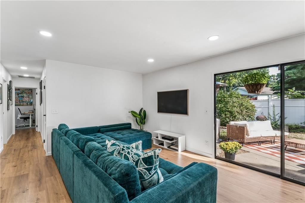 6100 W 88th Street — photo 18