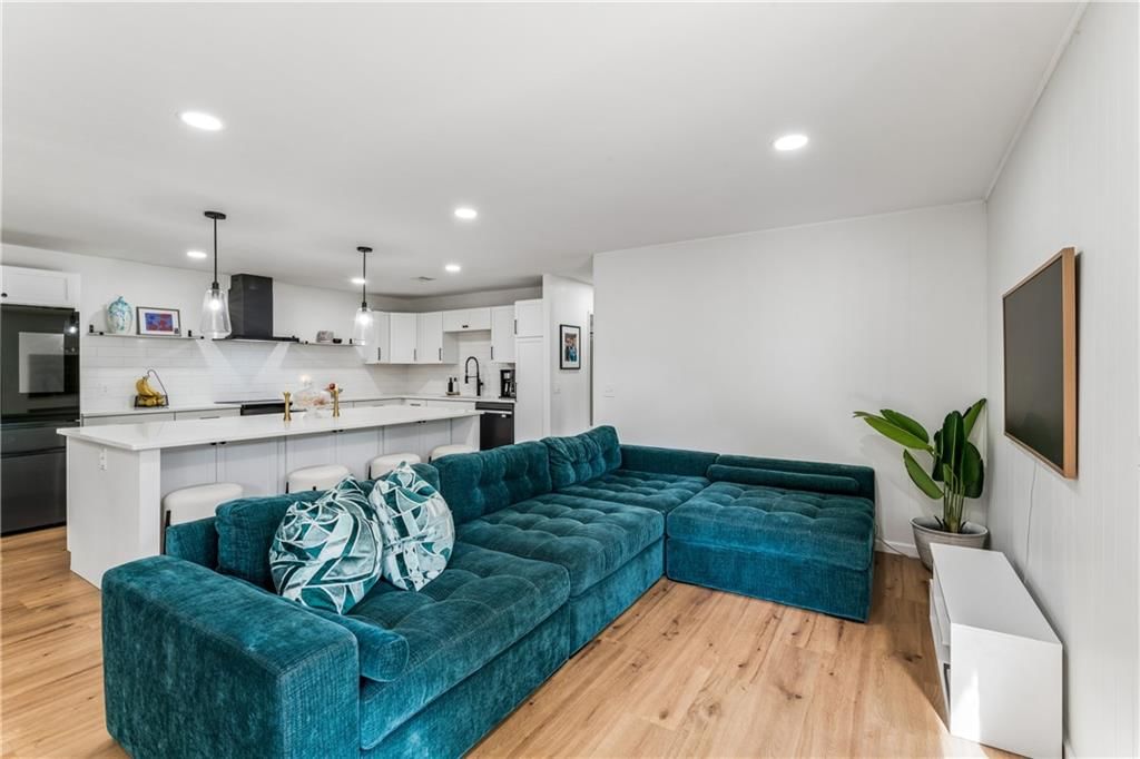 6100 W 88th Street — photo 19